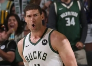 开云体育直播-关于雄鹿力克篮网，中锋洛佩茨得分成为亮点的信息