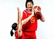 开云体育在线-奥运传奇篮球赛场上的不朽传奇故事