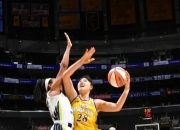 开云体育平台APP-四川师范与南昌舜天激烈对决，谁胜谁负