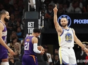 开云体育-勇士大胜太阳，主场火力全开令人震撼