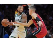 开云下载-辽宁队碾压热火，利拉德扛起全队