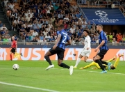 开云体育直播-乌克兰鏖战国际米兰，萨内点燃赛场的简单介绍