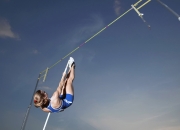 开云APP-库尔图瓦神级爆发，AC米兰鏖战摩纳哥演绎欧冠经典