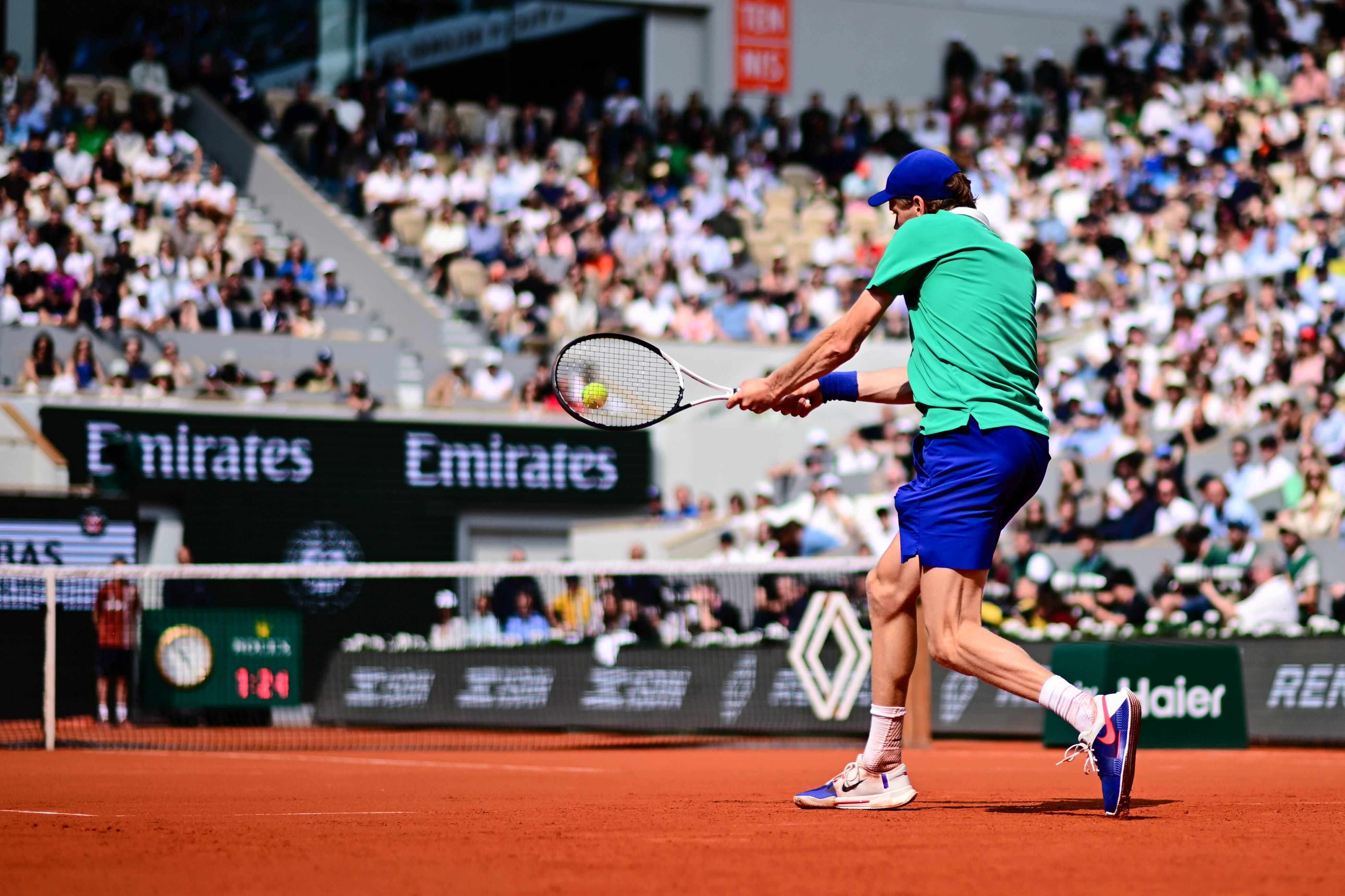 关于西班牙网球队血洗法国网球队,阿尔卡拉斯统治全场的信息 关于西班牙网球队血洗法国网球队,阿尔卡拉斯统治全场的信息