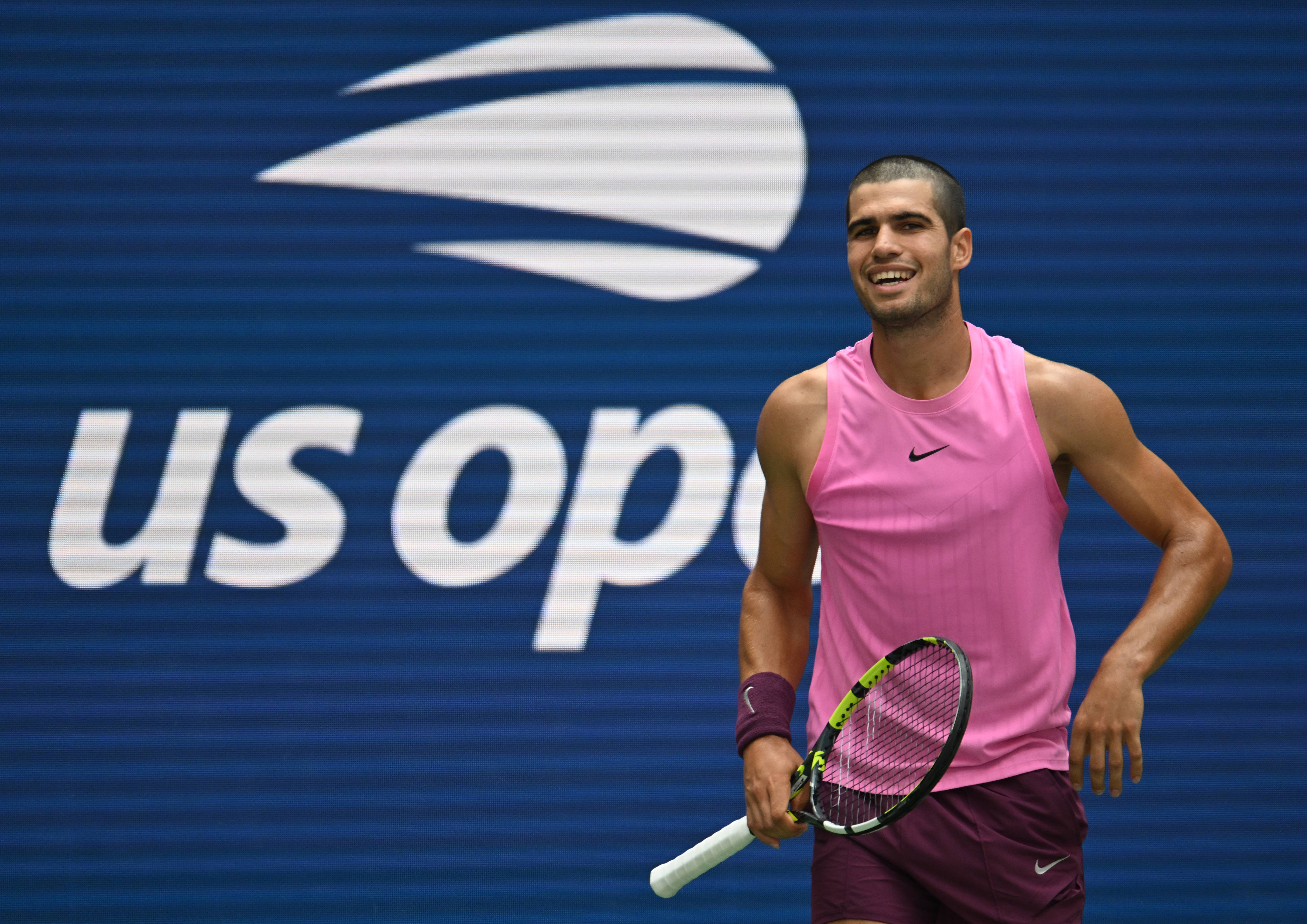 关于西班牙网球队血洗法国网球队,阿尔卡拉斯统治全场的信息 关于西班牙网球队血洗法国网球队,阿尔卡拉斯统治全场的信息