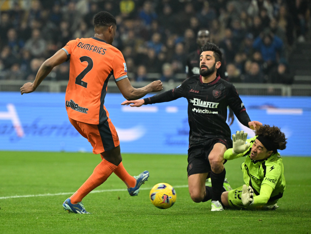 关于激情澎湃！国际足球竞技场上的对决瞬息万变的信息