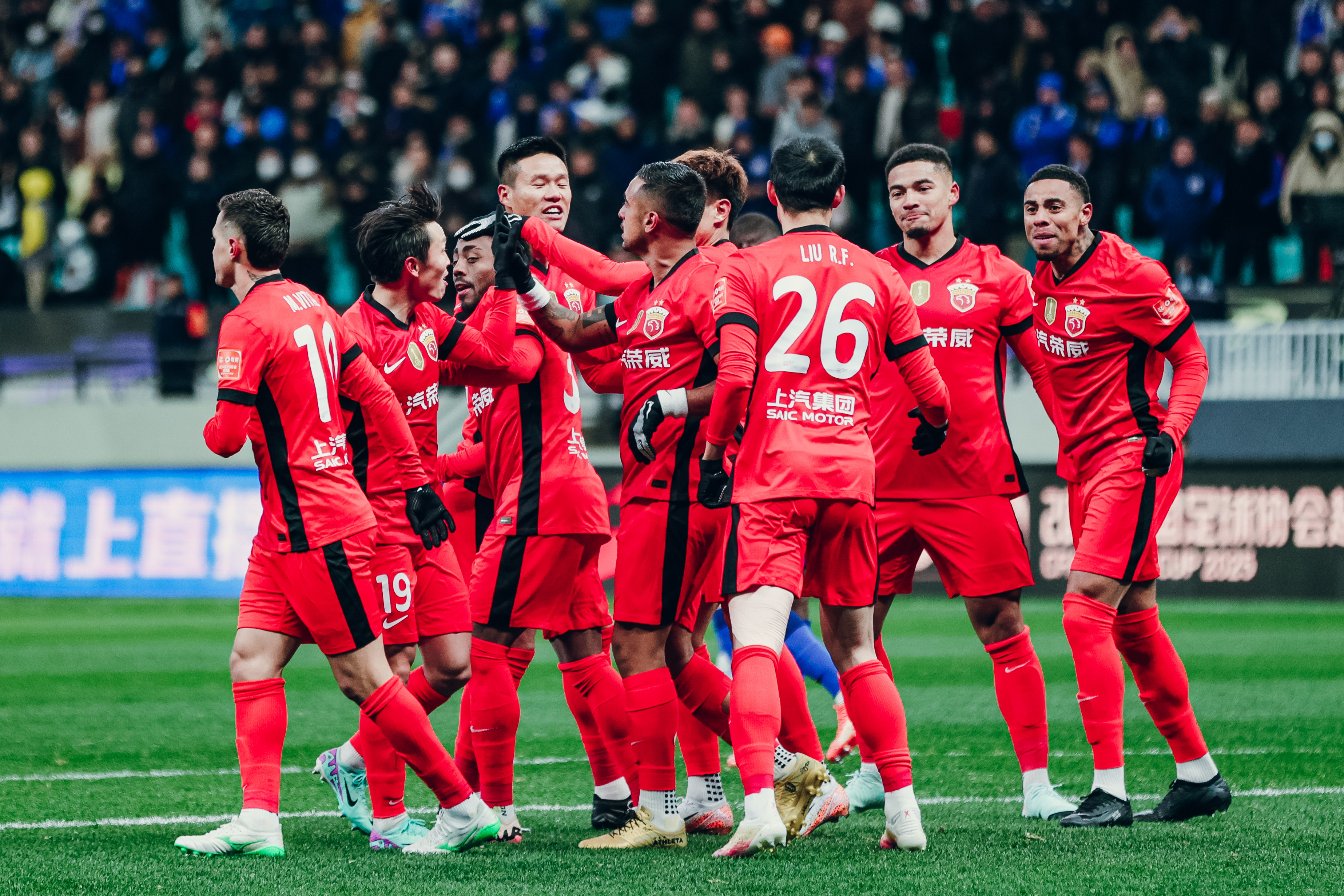 关于足球赛事激动人心,中东战队表现出色的信息 关于足球赛事激动人心,中东战队表现出色的信息