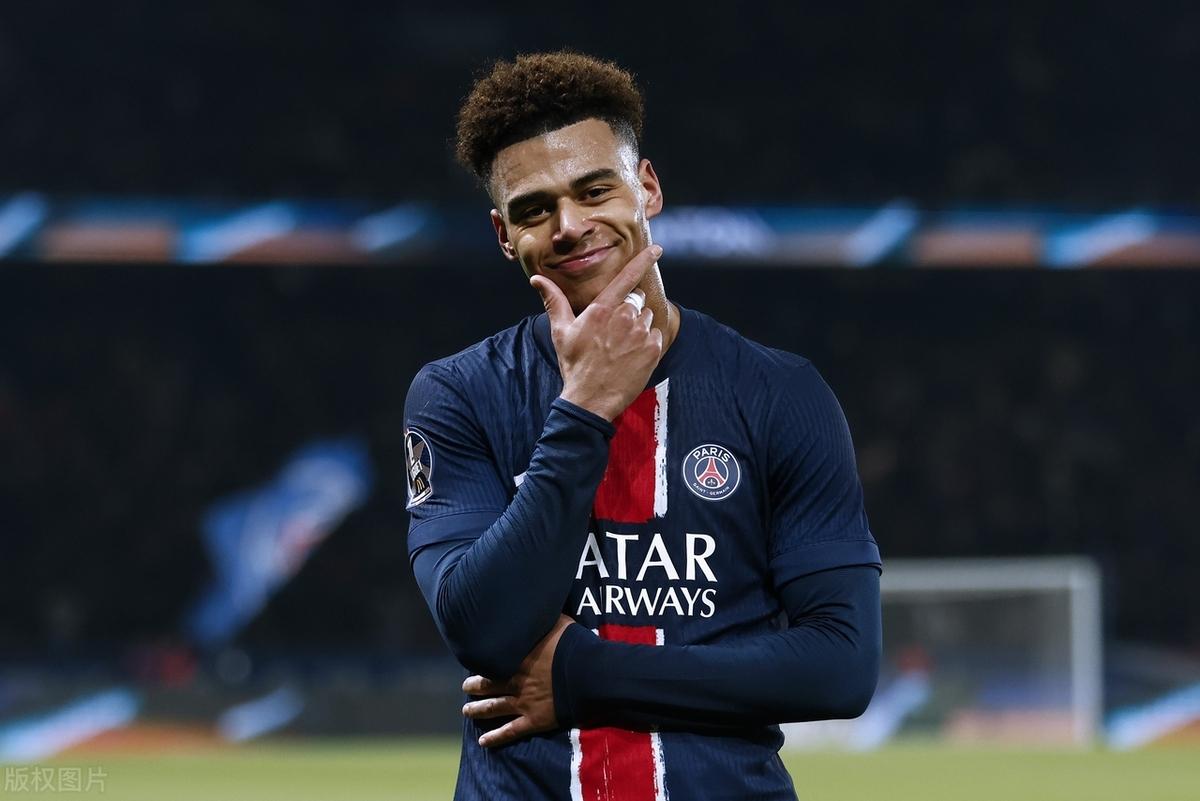 法国国家队新秀表现出色，成为球队未来希望