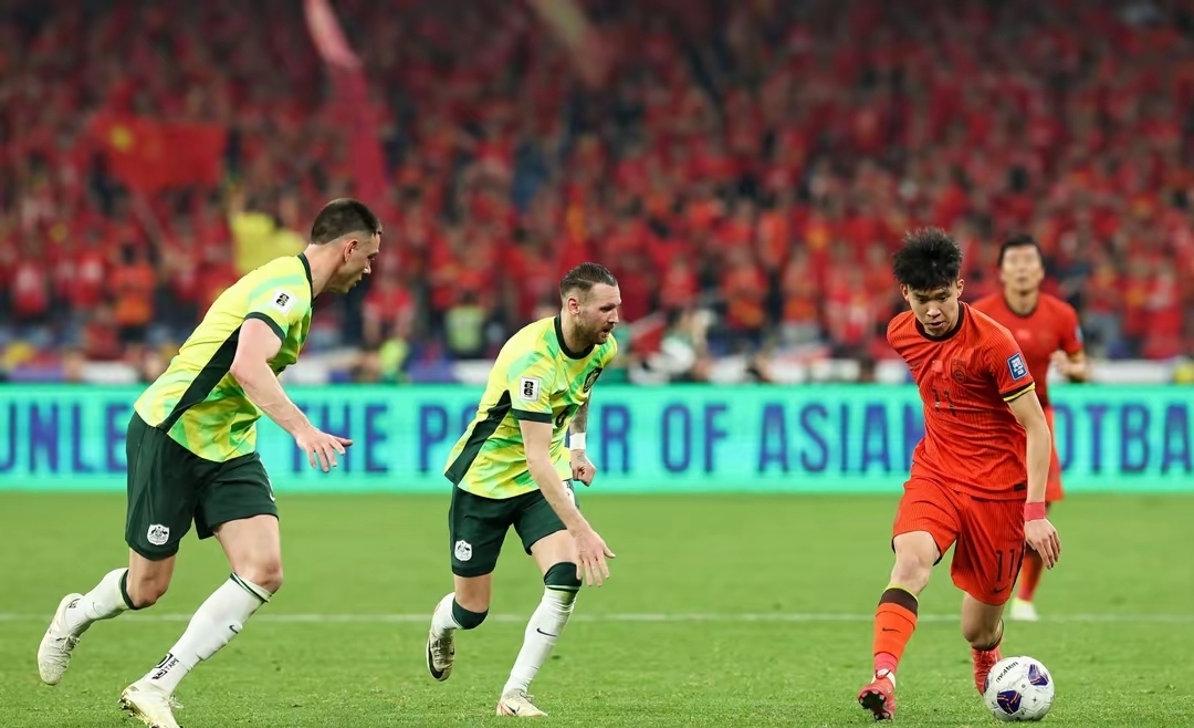 关于荷兰国家队在客场与白俄罗斯队一战获胜的信息 关于荷兰国家队在客场与白俄罗斯队一战获胜的信息