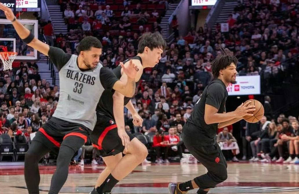 开拓者队全队表现抢眼，球员们信心十足的简单介绍