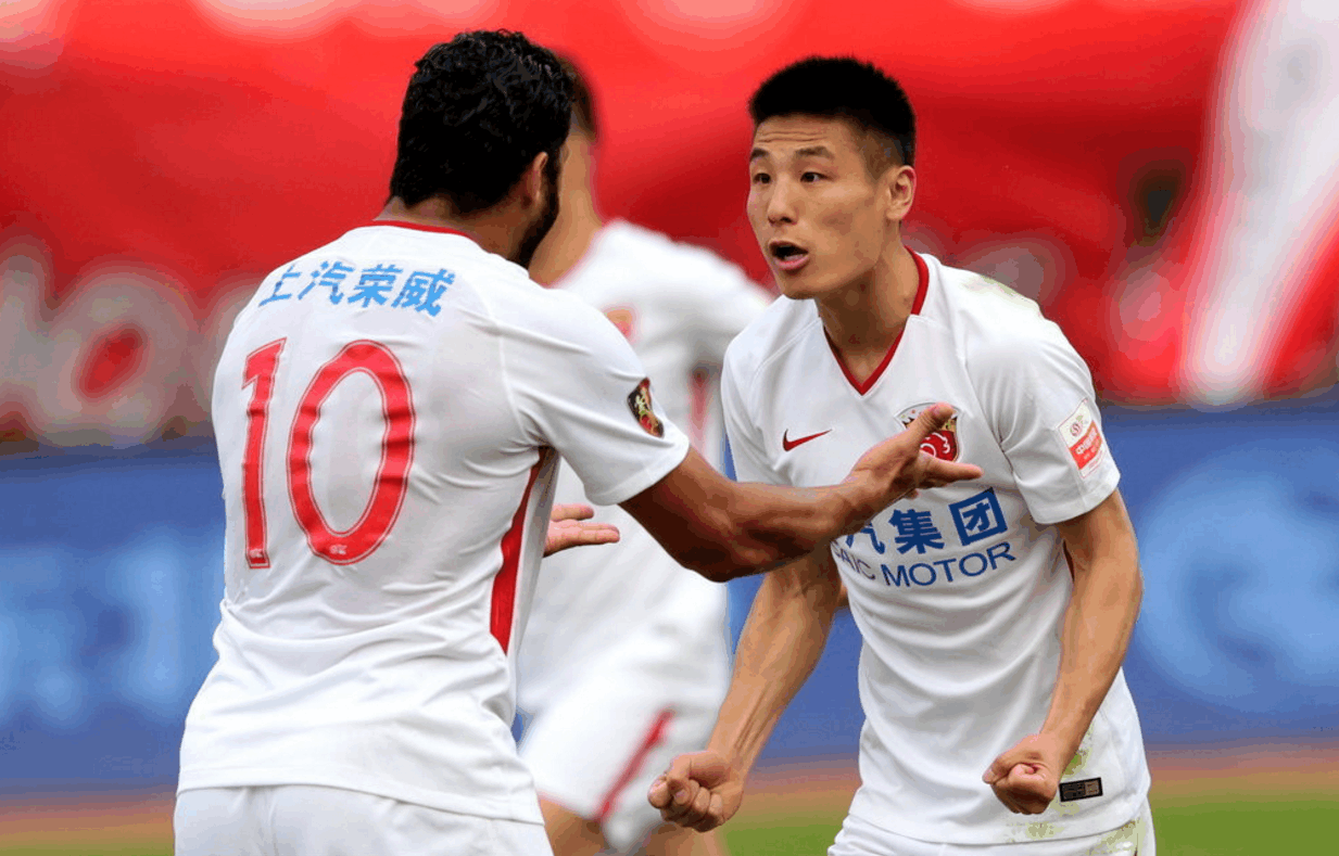 包含四川队反超取胜,长时间激烈对攻惊险收官的词条 包含四川队反超取胜,长时间激烈对攻惊险收官的词条