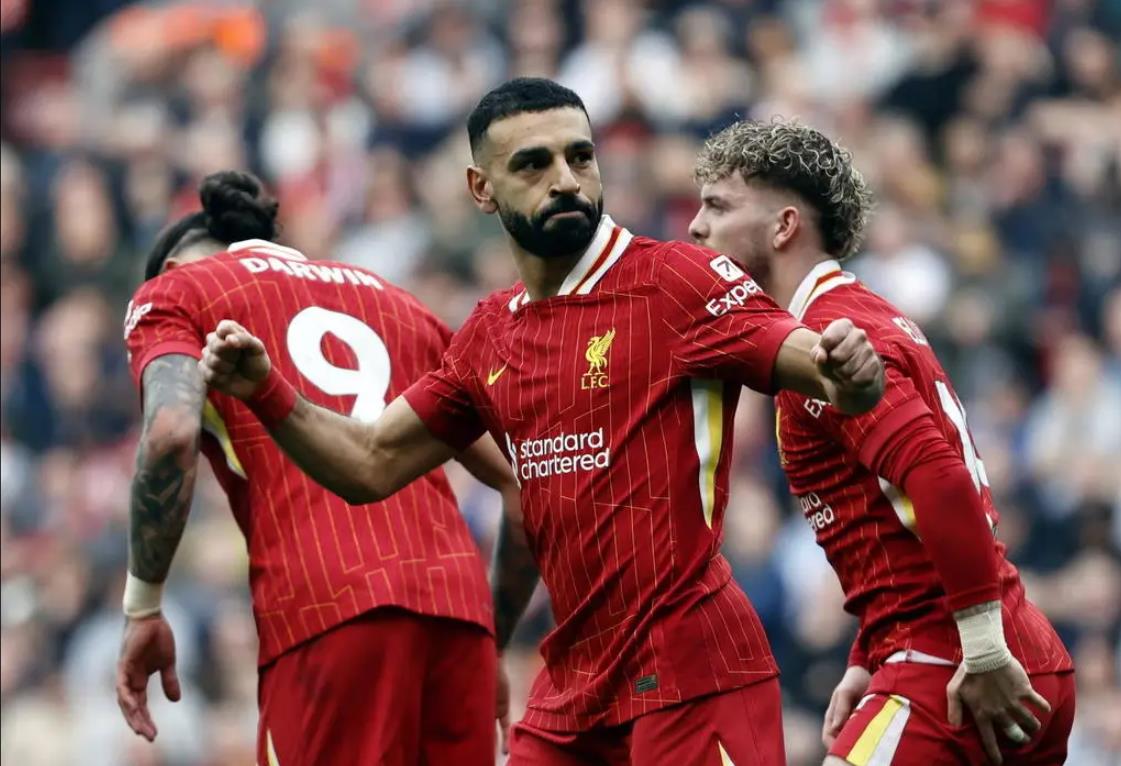 曼联客场击败西汉姆联,赢得关键三分开心斗志昂扬的简单介绍 曼联客场击败西汉姆联,赢得关键三分开心斗志昂扬的简单介绍