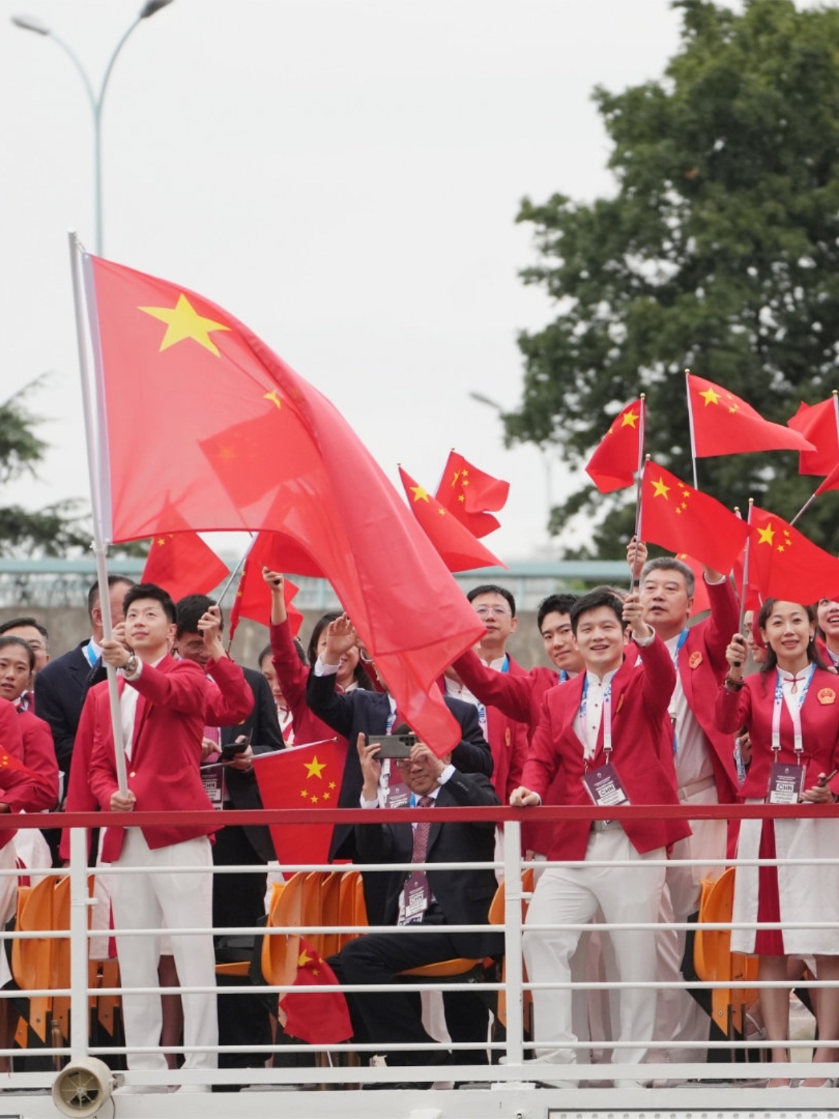 关于全运会开幕式盛大举行,运动员们共庆盛会的信息 关于全运会开幕式盛大举行,运动员们共庆盛会的信息