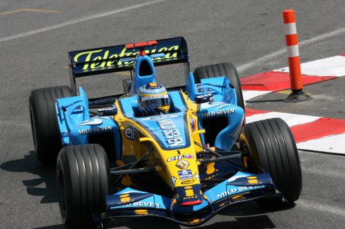 雷诺车队翻盘索伯车队,佩雷兹扛起全队的简单介绍 雷诺车队翻盘索伯车队,佩雷兹扛起全队的简单介绍