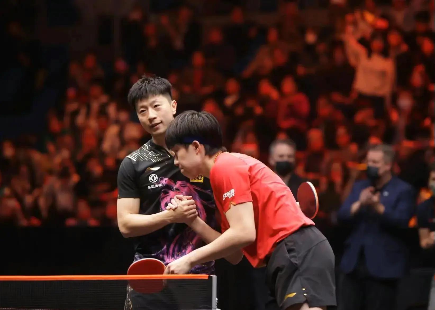 包含德国乒乓球队碾压日本乒乓球队,马龙一己之力扛起全队的词条 包含德国乒乓球队碾压日本乒乓球队,马龙一己之力扛起全队的词条